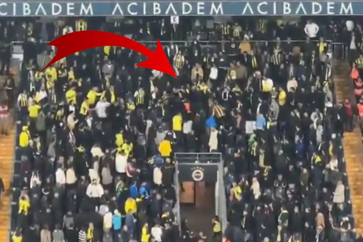 Osimhen’in golünden sonra hengame çıktı! Fenerbahçeli taraftarlar birbirine girdi