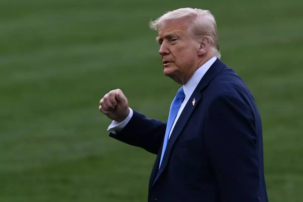 Trump ağzını üzücü bozdu! Dünyayı karşısına alacak kelamlar