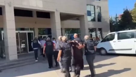 23 vilayette DEAŞ terör örgütüne operasyon: 105 kişi yakalandı