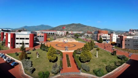 ADÜ’lü akademisyen Mehmet Aydıner’den skandal sözler: Fakültemde başörtülü istemiyorum