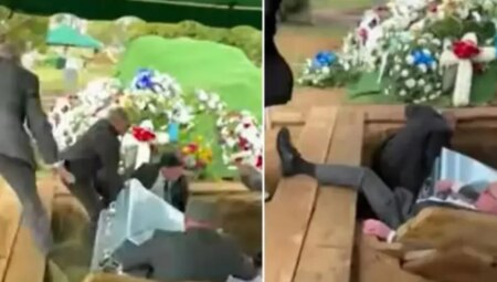 Cenaze merasiminde facia: Tabutu taşıyan bireyler mezara düştü