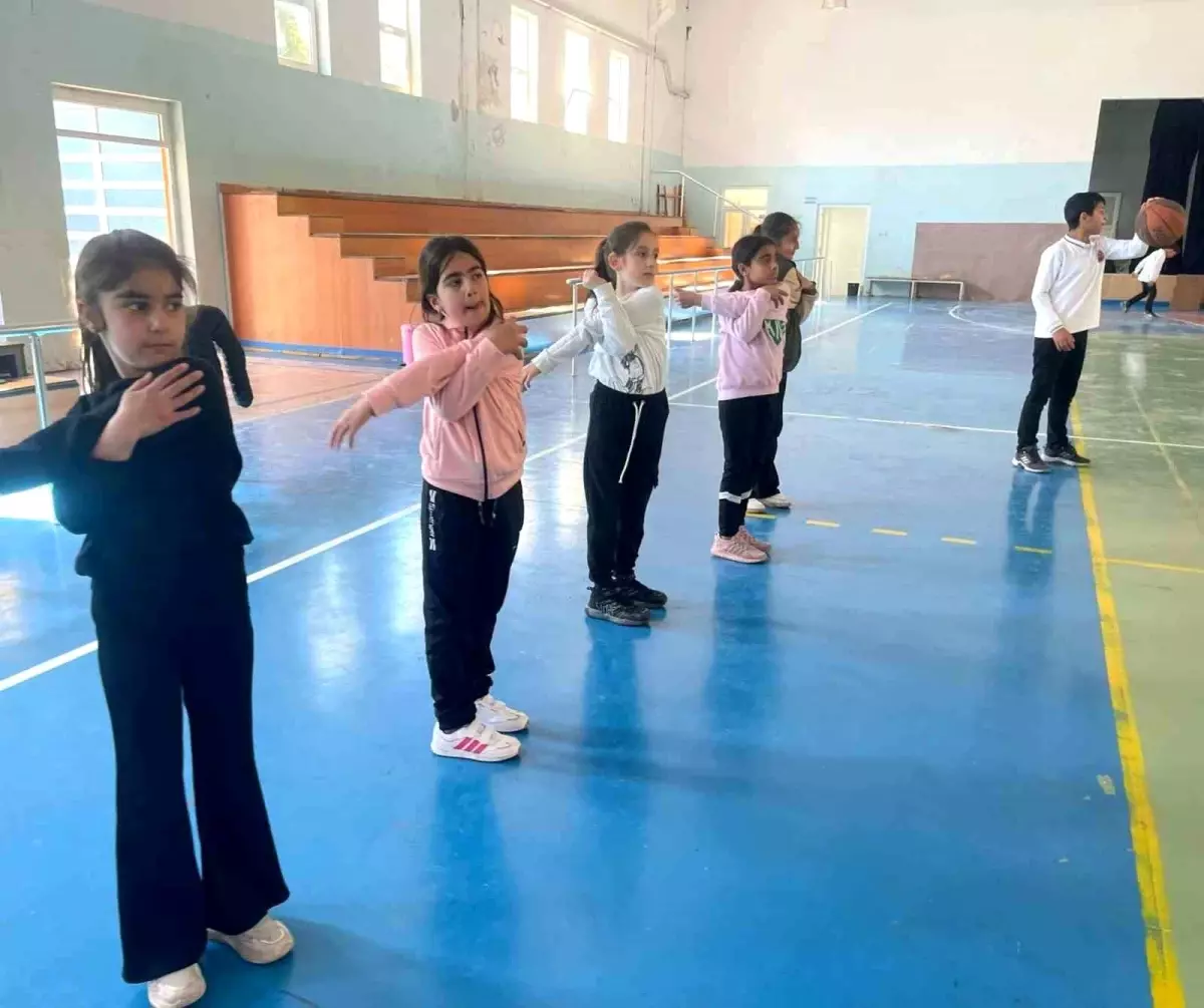 Elazığ’da ‘Sporda Birinci Adım’ Projesi ile Genç Atletler Keşfediliyor
