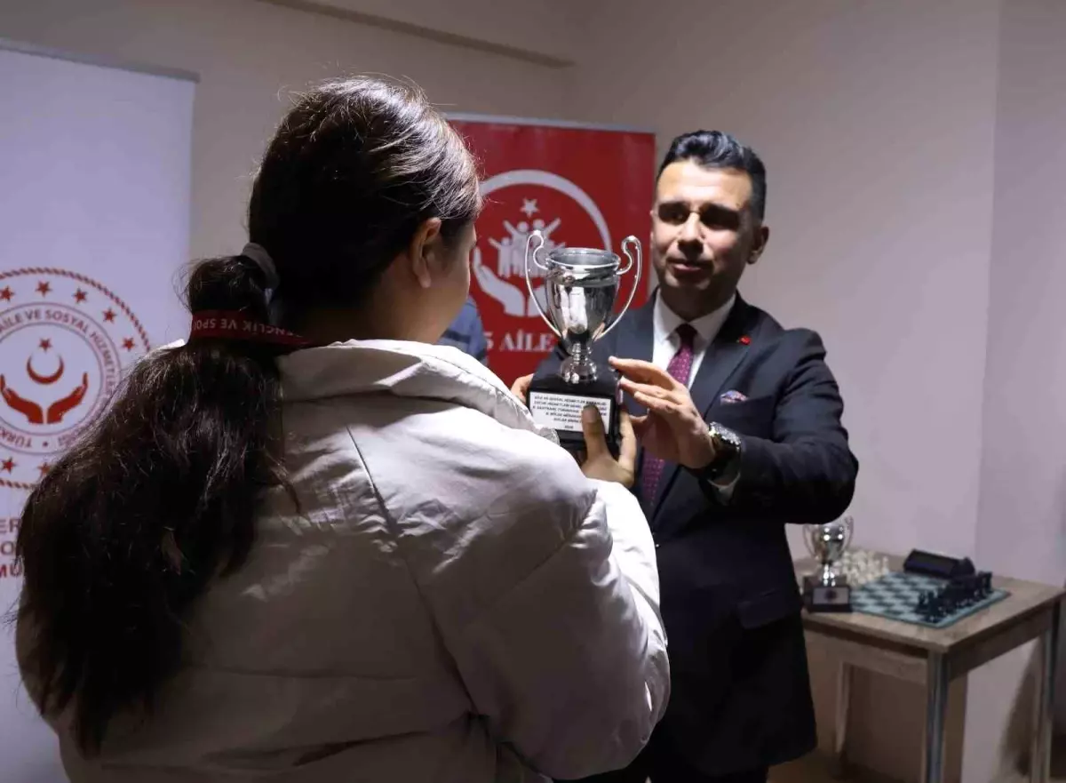 Erzurum’da 9. Satranç Turnuvası Coşkuyla Gerçekleştirildi