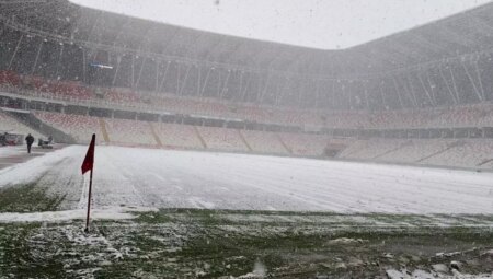 Fenerbahçe maçında kar yağacak mı? İşte Sivas 4 Eylül Stadı’nda son durum