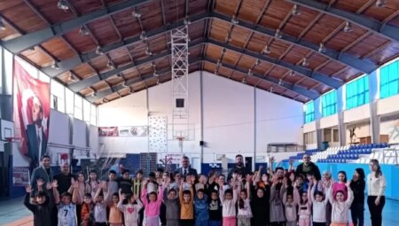 Gediz’de ‘Spora Birinci Adım’ Projesi İle Öğrenciler Sporla Tanışıyor