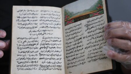 30 bin liraya satın aldı, ünlü şairin tüm mirasına sahip oldu