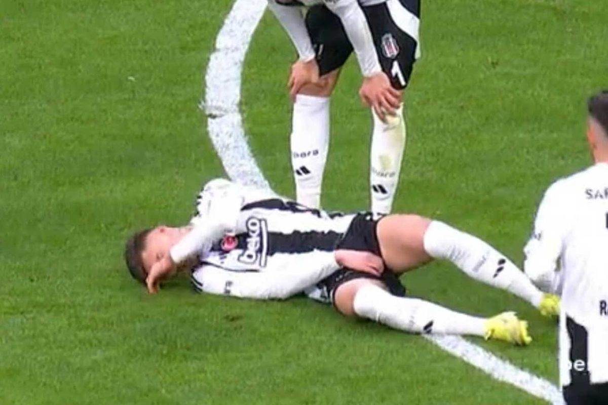 Anında kendini yere bıraktı! Beşiktaş’ta akılalmaz sakatlık