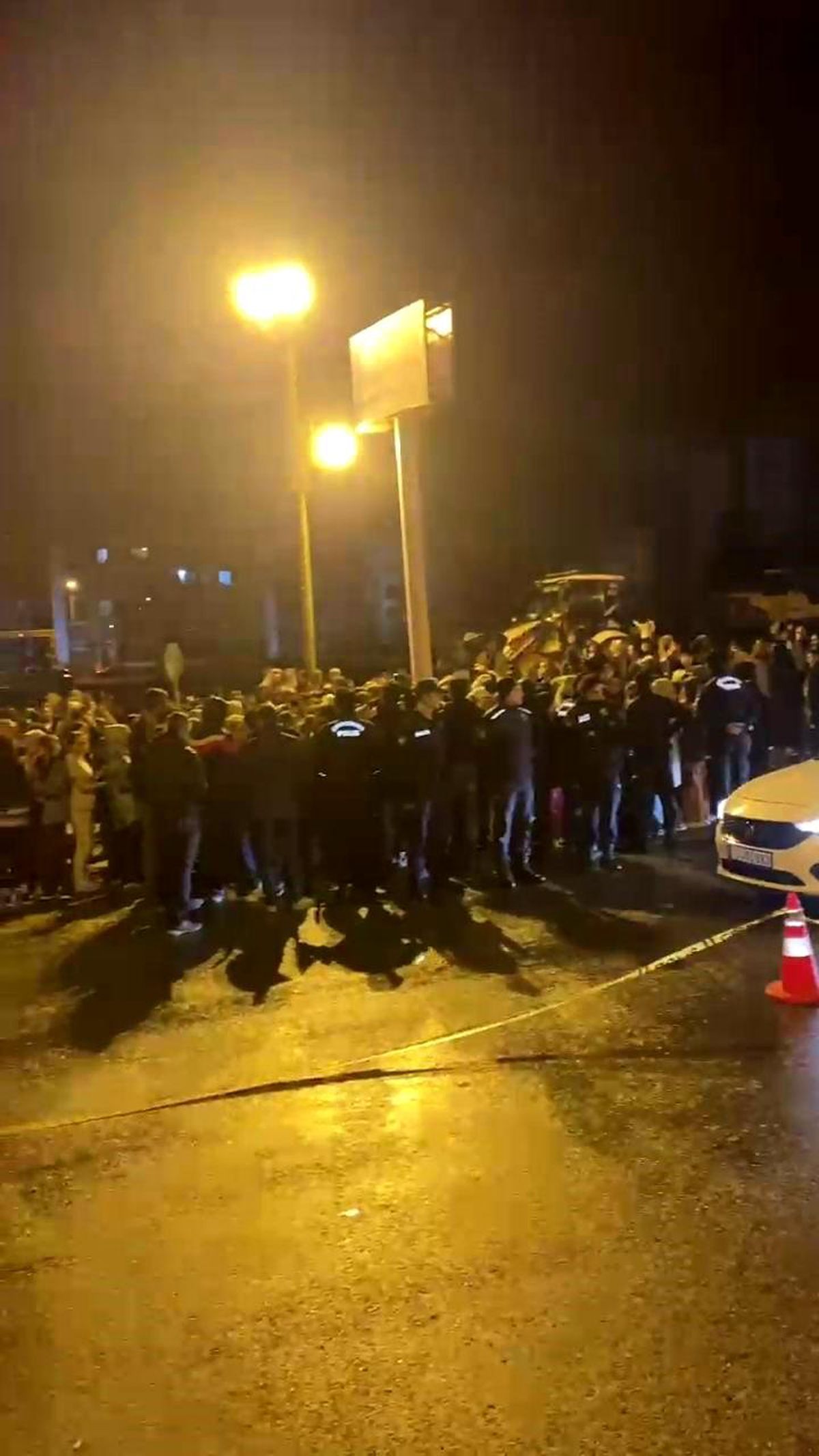 Bingöl’de Üniversiteli Kız Öğrenciye Araba Çarptı