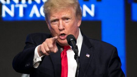 Donald Trump: İran nükleer silah hayalinden vazgeçmeli, yoksa sert bir karşılıkla karşılaşırlar
