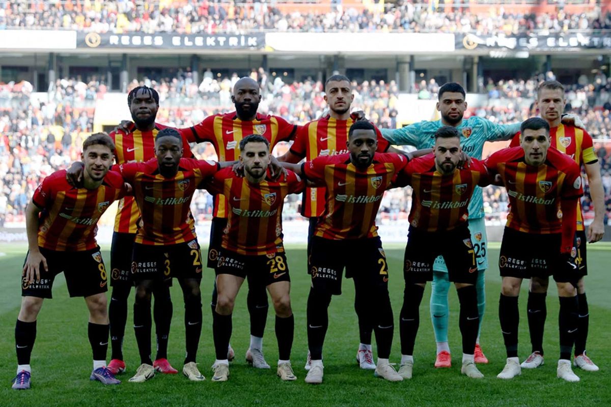 Kayserispor galibiyete sevinemedi! 5 futbolcusu Fenerbahçe maçında oynayamayacak