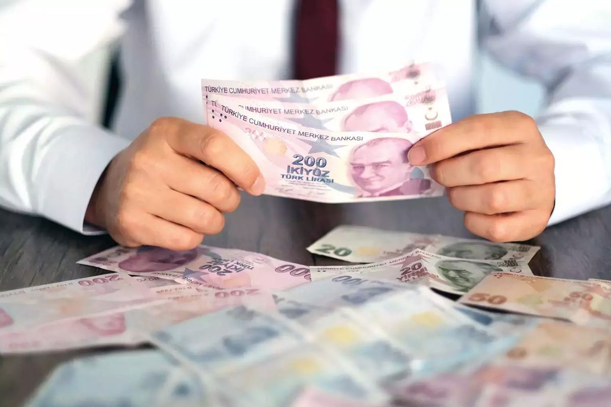 Memur ve emeklinin dört gözle beklediği artırım oranı netleşmeye başladı
