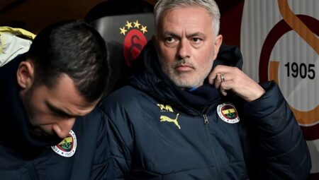 Mourinho Fenerbahçe’den ayrılabilir