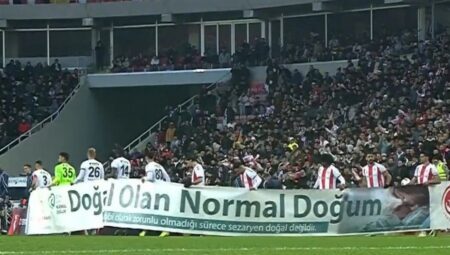 Olağan doğum pankartı olayı nedir?