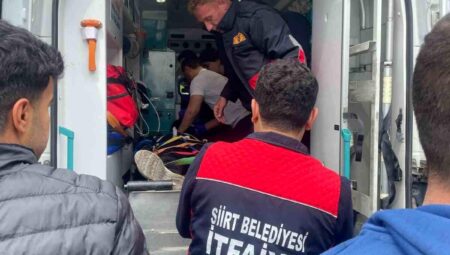 Siirt’te Trafik Kazası: 2 Yaralı