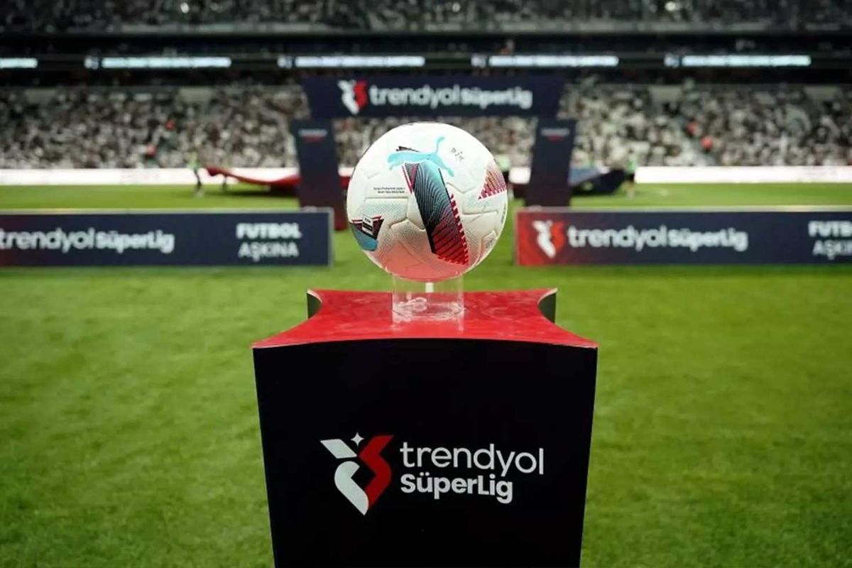 Süper Lig grubunda ortalık karıştı! Lider daha fazla dayanamadı
