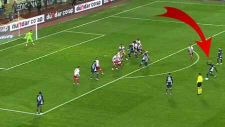 Talisca’nın golünden evvel faul var mı? Ünlü yorumcular tereddüt etmeden görüş belirtti