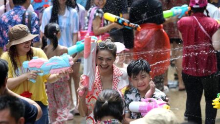 Tayland’da Klasik Yeni Yıl Kutlaması: Songkran Şenliği