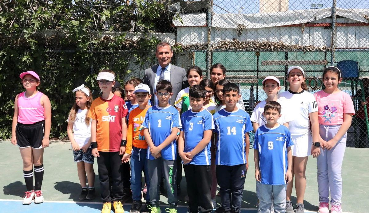 Adıyaman’da Minik Tenisçiler Kıyasıya Yarıştı