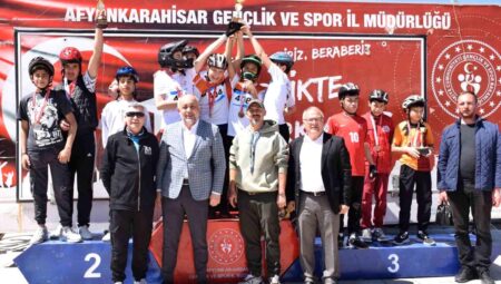 Afyonkarahisar’da Bisiklet Karşılaşmaları Sona Erdi