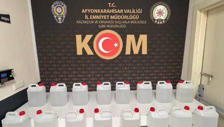 Afyonkarahisar’da İş Yerinde 80 Litre Etil Alkol Ele Geçirildi