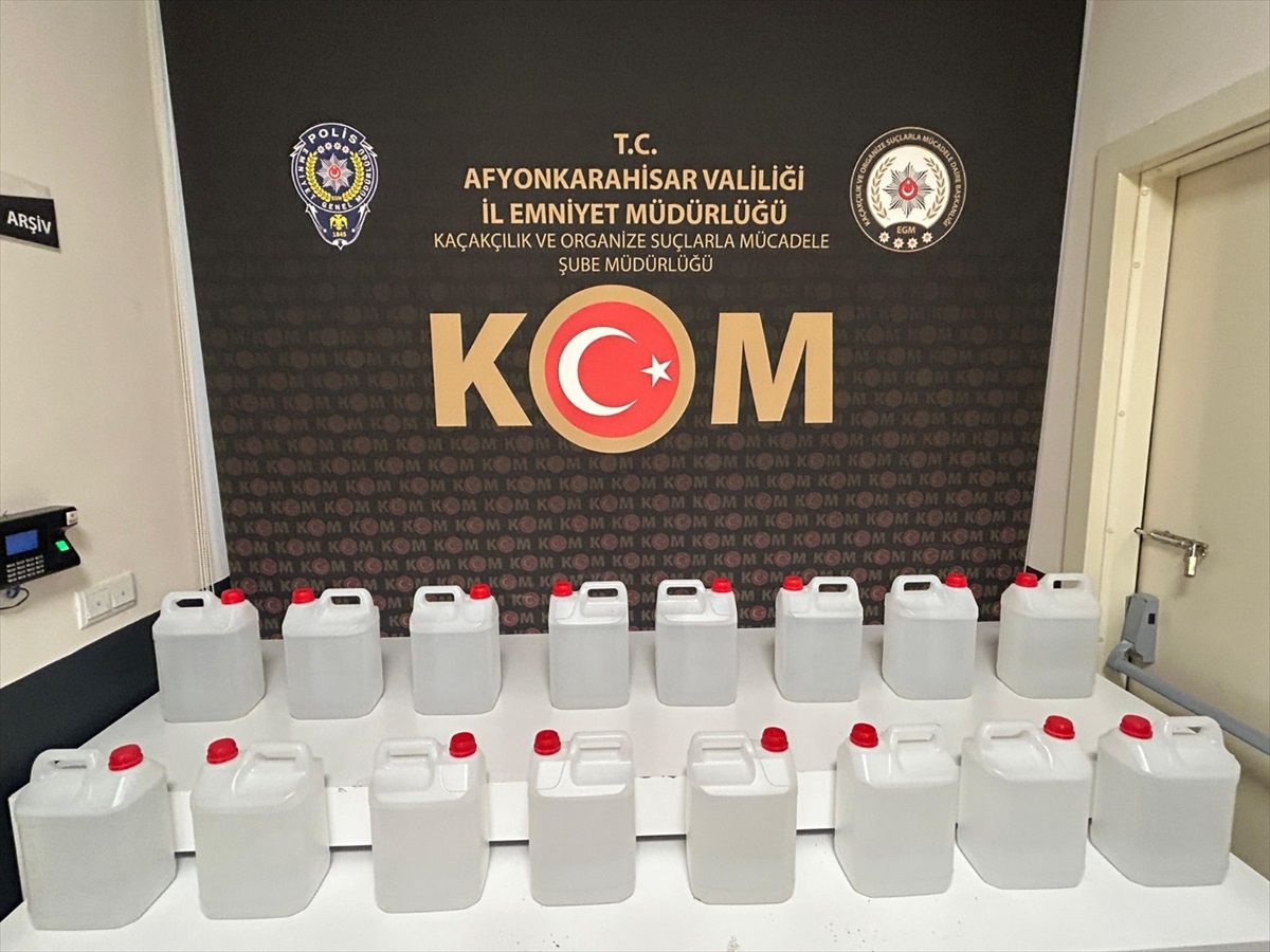 Afyonkarahisar’da İş Yerinde 80 Litre Etil Alkol Ele Geçirildi