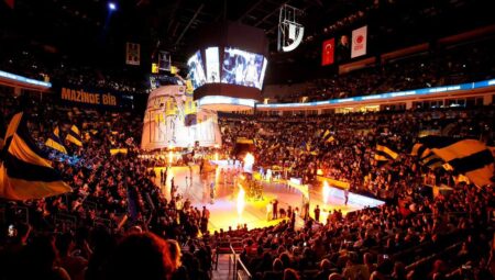 Anadolu Efes ve Fenerbahçe Beko’nun lig maçları ertelendi