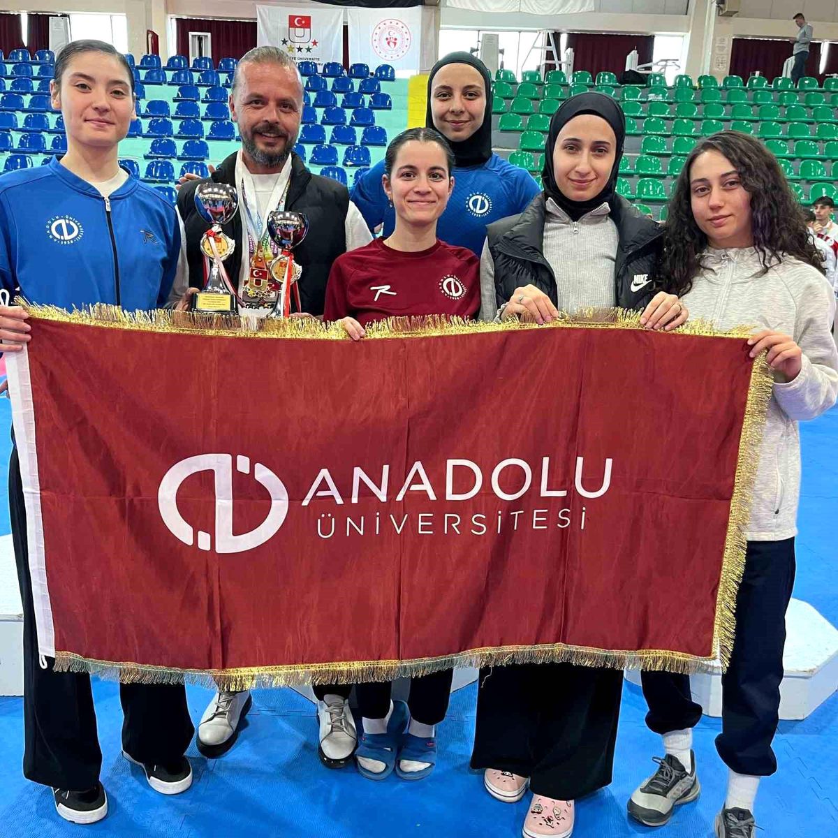 Anadolu Üniversitesi Atletleri Karşılaşmalarda Muvaffakiyet Kazandı