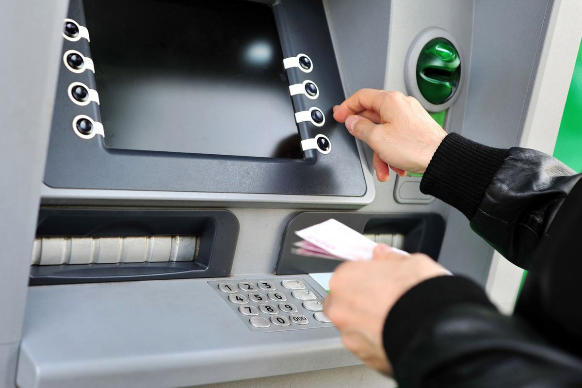 ATM’lerde fiyatsız para çekme sonu değişti