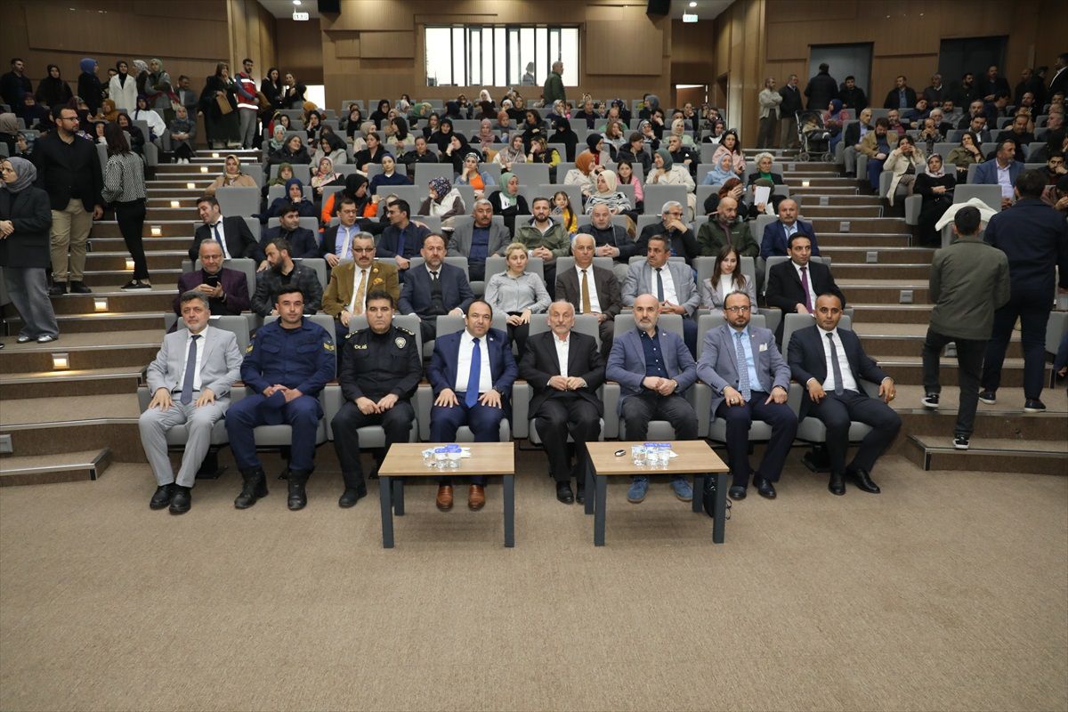 Bağımlılık Farkındalık Semineri Gerçekleştirildi