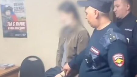 Bakmaya gücüm yok diyerek üç çocuğunu baltayla doğradı
