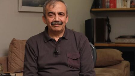 Başkan’ın hekimlerinden endişelendiren kelamlar: Çok kritik konumda, uzun vadeli konuşamayız