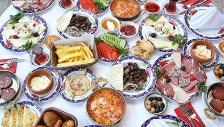 Damak çatlatan lezzete de at ve eşek eti girdi
