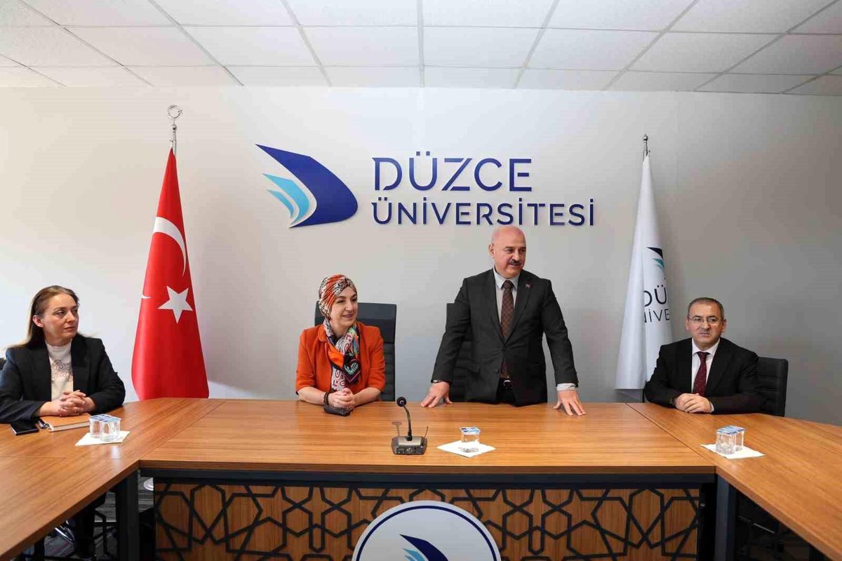 Düzce Üniversitesi’nde Kalite Komitesi Toplantısı Yapıldı