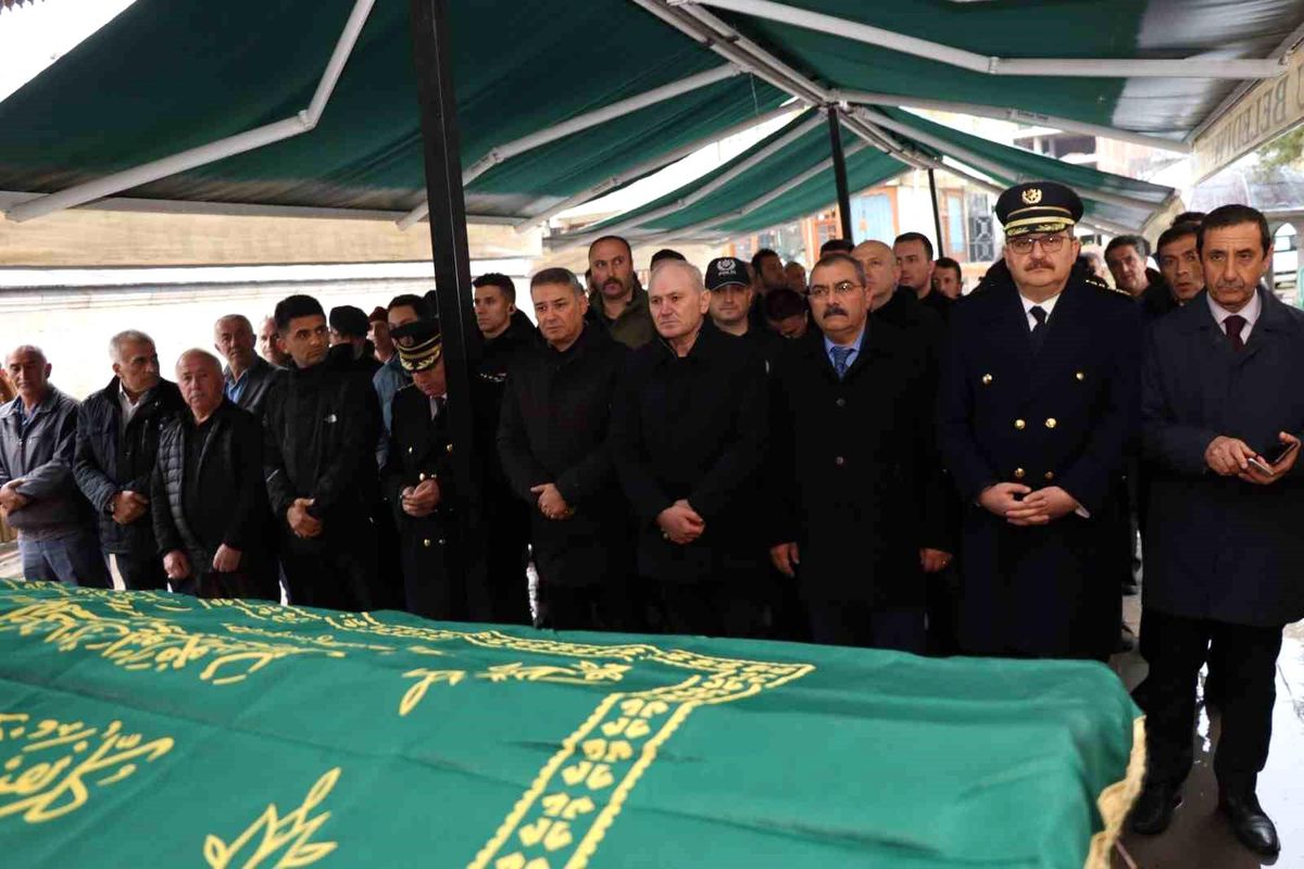 Emniyet Genel Müdürlüğü Belge Yönetimi Daire Başkanı Asım Dursun’un Annesi Vefat Etti