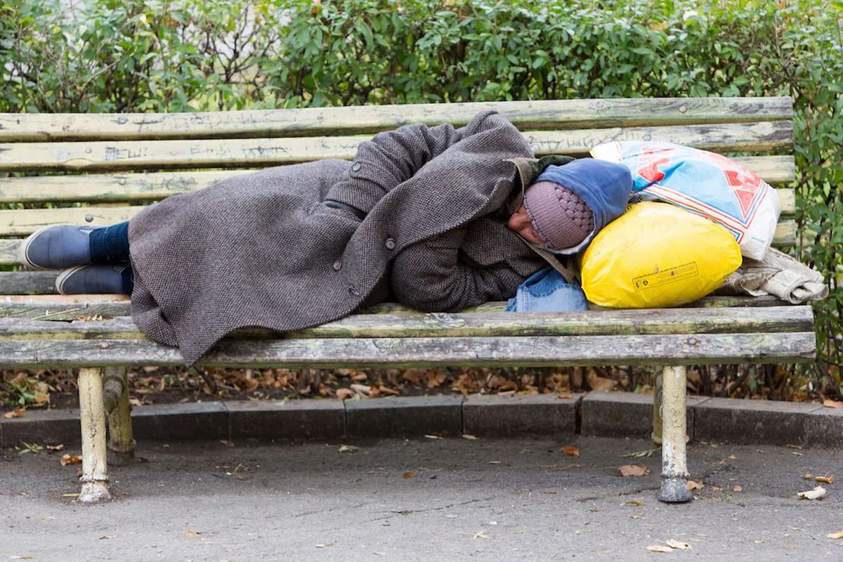 Evsiz adam piyangodan 38 milyon lira kazandı