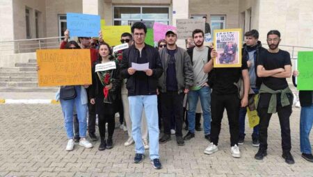Harran Üniversitesi Öğrencilerinden Sokak Köpeği ve Güvenlik Problemlerine Reaksiyon Hareketi