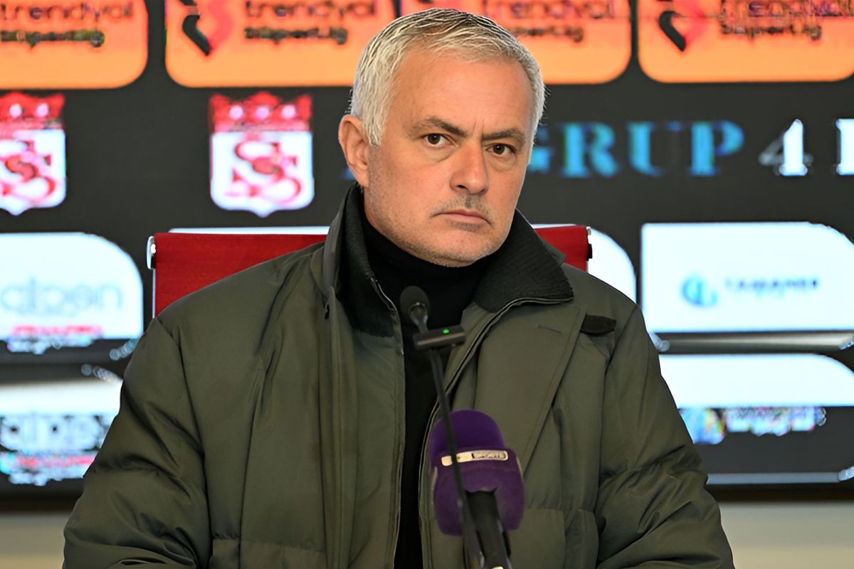 Jose Mourinho eski grubuna geri dönüyor
