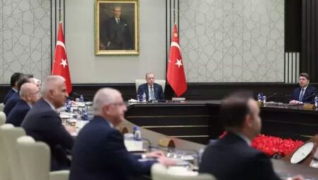 Kabine toplantısında 30 bin öğretmen ataması açıklaması yapıldı mı?