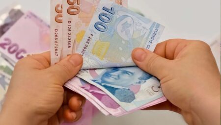 Kamuda yaklaşık 600 bin çalışanın artırım pazarlığı yarın başlayacak
