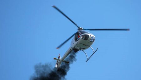 Melbourne’de Helikopter Kazası: 2 Yaralı
