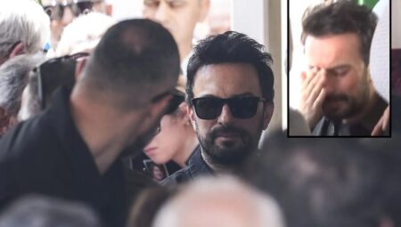 Merasimde kendini tutan Tarkan, cenaze aracında gözyaşlarına boğuldu