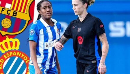 Rakibinin özel bölgelerine dokunan bayan futbolcuya men cezası