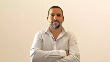 “Şirketlerin AI Entegrasyonunu Öncelikli Olarak Değerlendirmesi Gerekiyor”