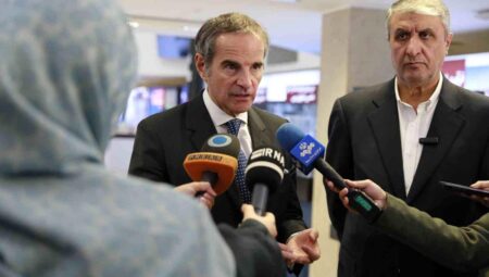 UAEA Başkanı Grossi: İran ve ABD Ortasında Köprü Olabiliriz