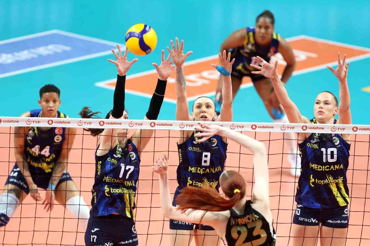 Vodafone Sultanlar Ligi’nde V. Bank, Fenerbahçe’yi 3-1 ile Geçti